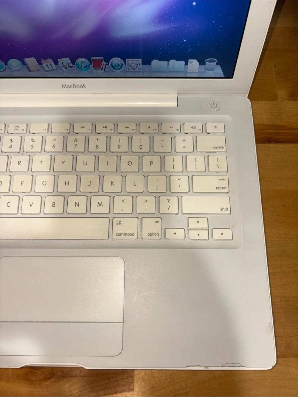 2007 MacBook A1181 13.3